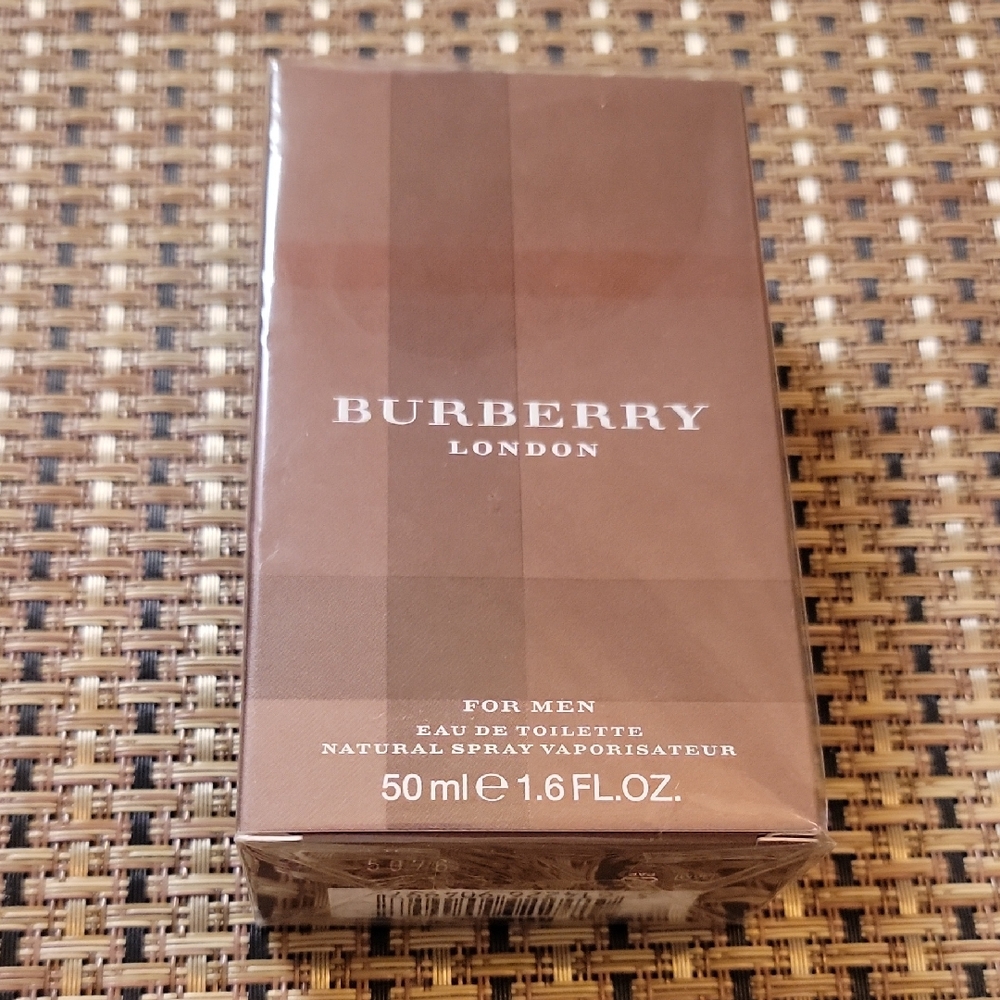 Burberry London Eau de Toilette 50ml - Brown Packaging